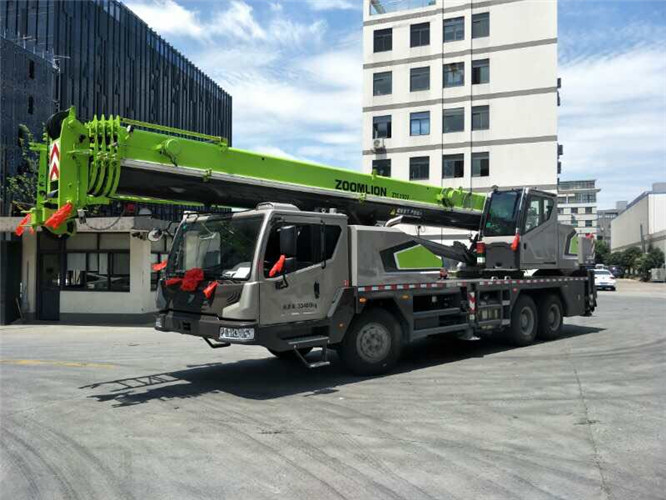 德州市随车吊师傅告诉你租赁随车吊车如何区分吨位